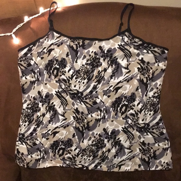 Tank tops - Picture 4 of 4